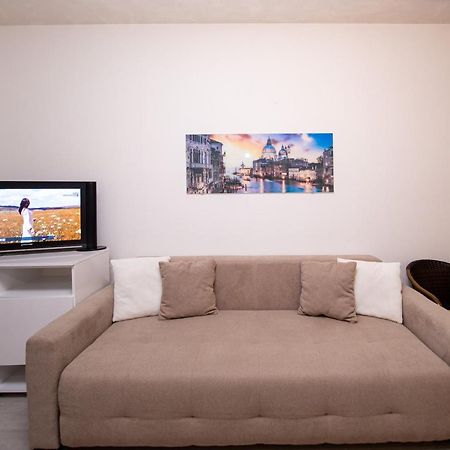 רפאלוביץ' Apartment Studio Premier מראה חיצוני תמונה