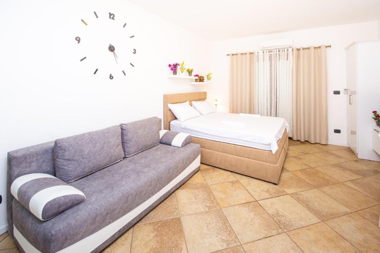רפאלוביץ' Apartment Studio Premier מראה חיצוני תמונה